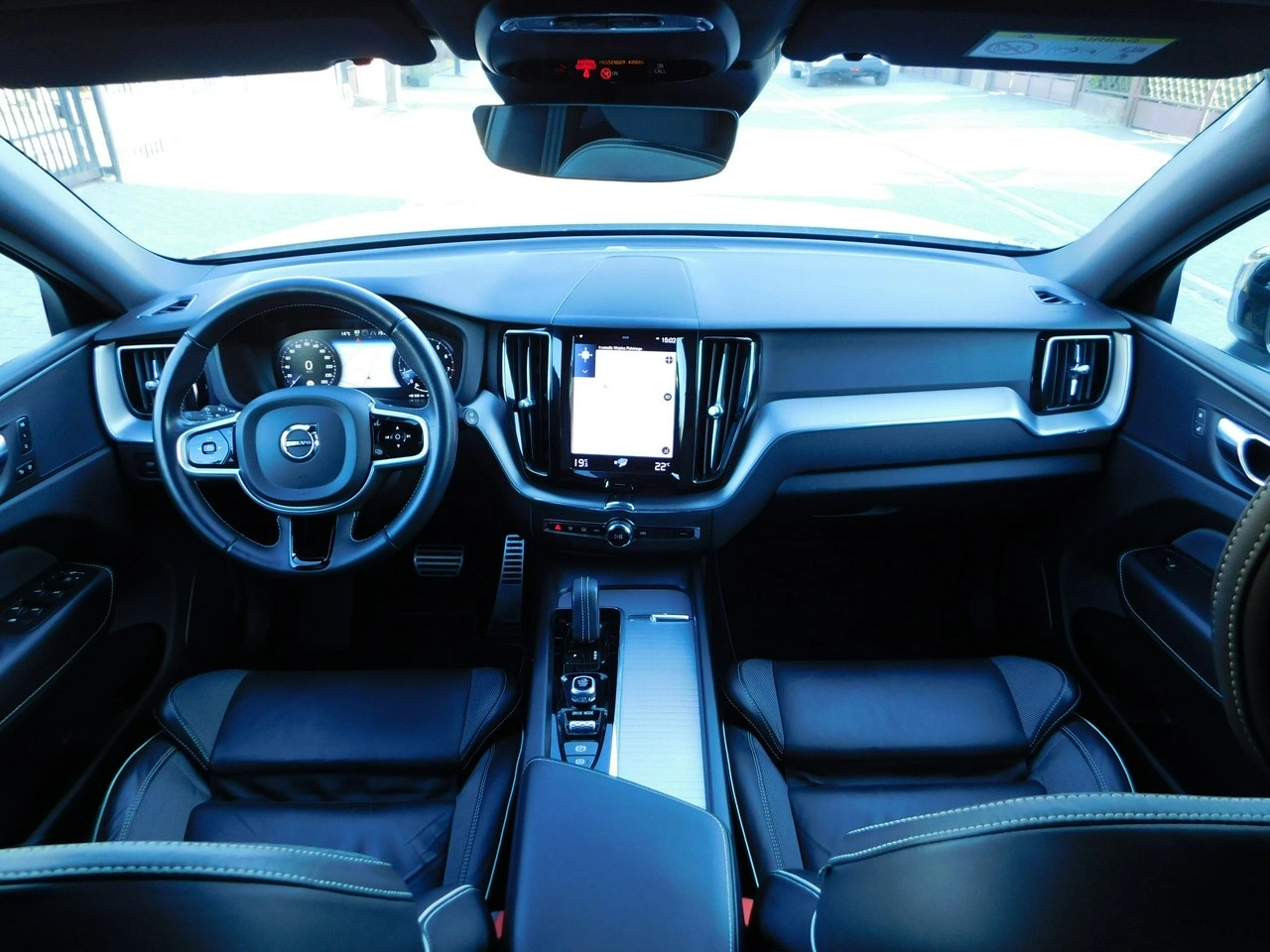 Volvo XC 60 - Zdjęcie 2