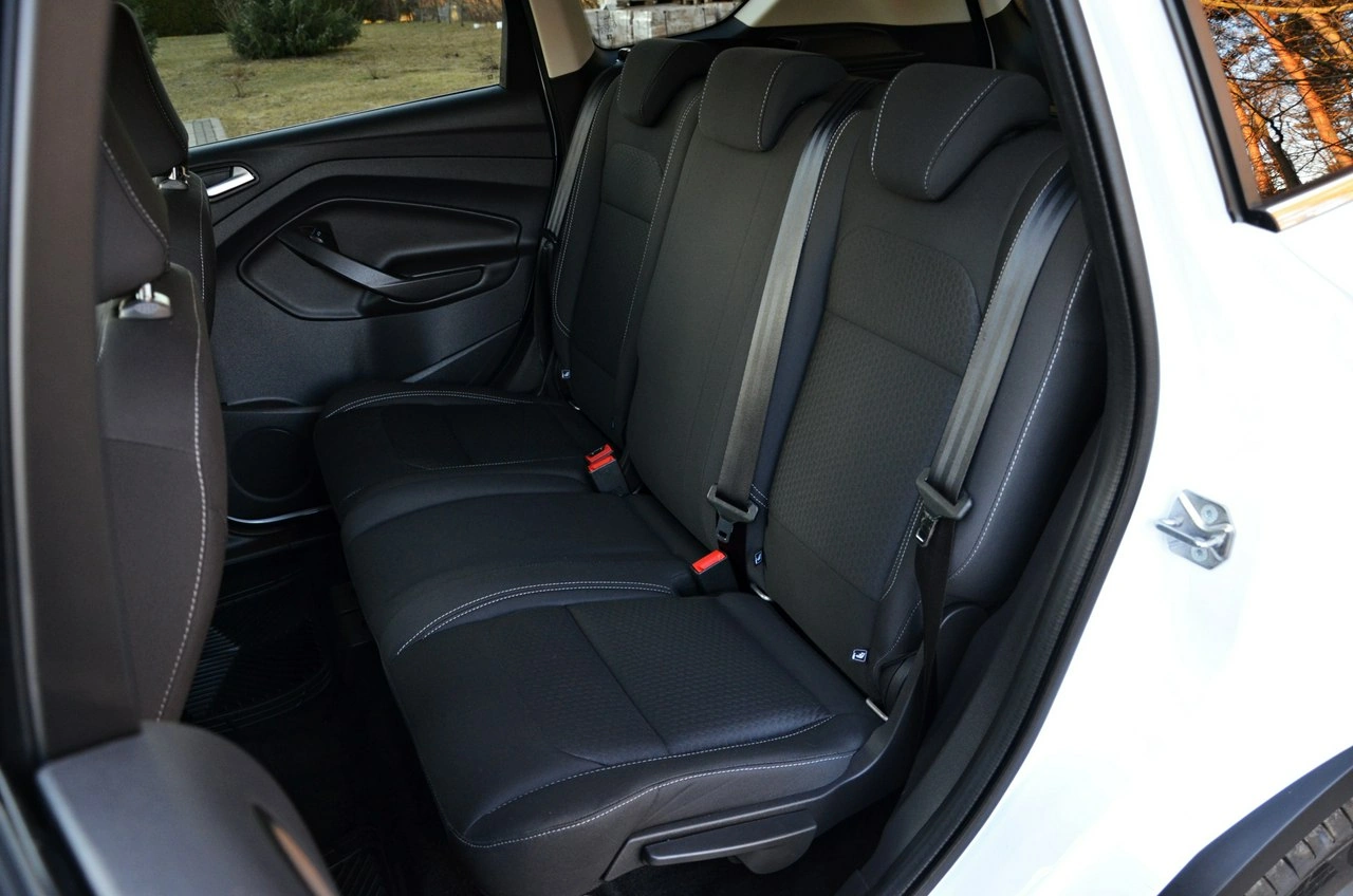 Ford Kuga - Zdjęcie 31