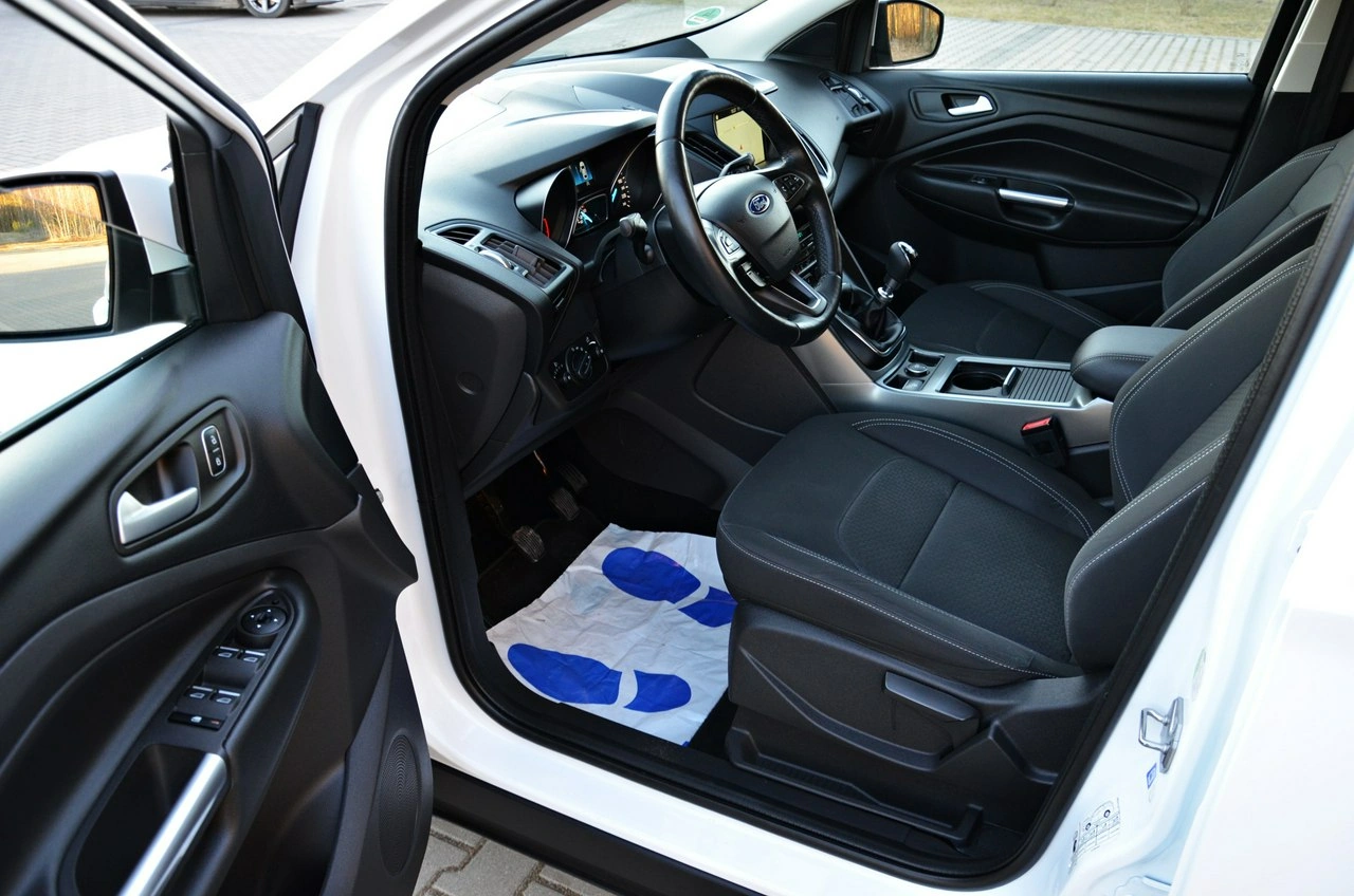 Ford Kuga - Zdjęcie 6