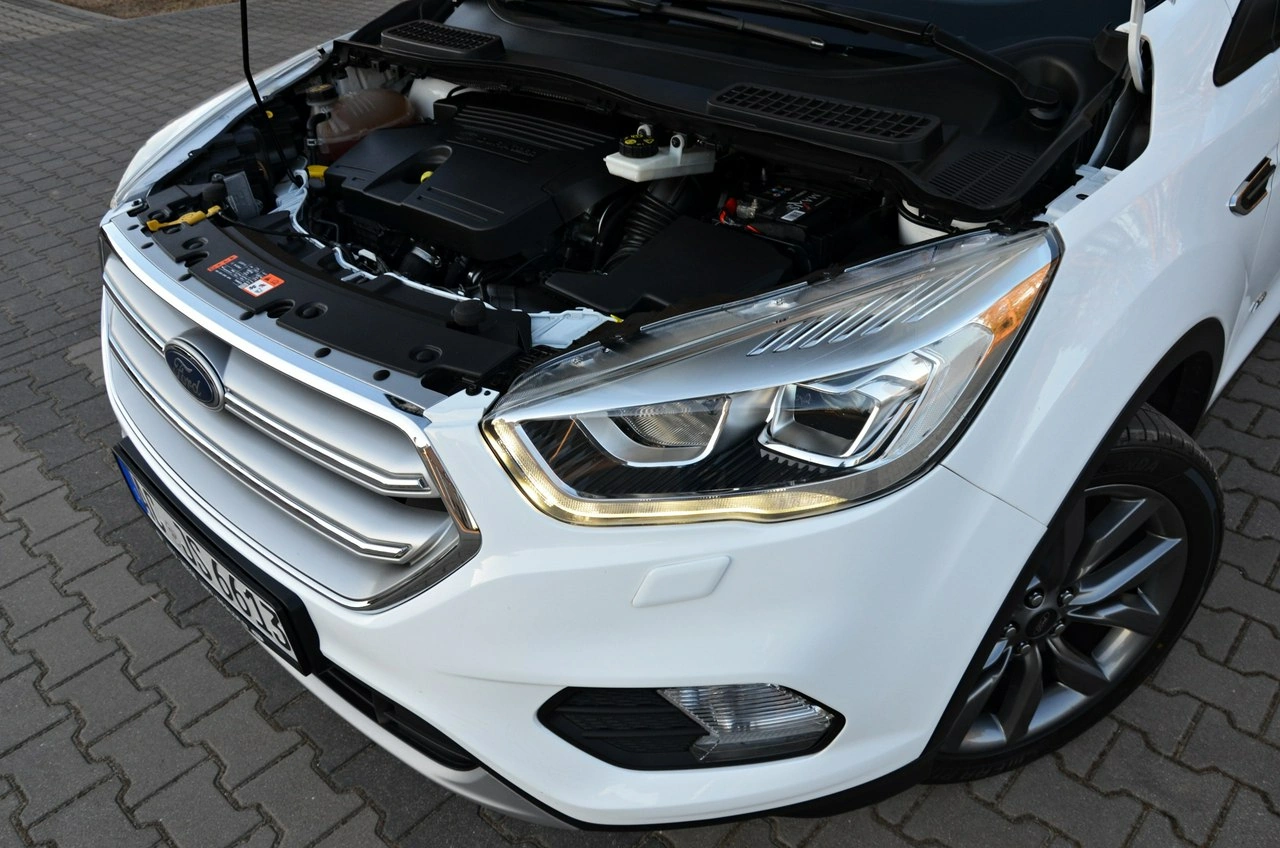 Ford Kuga - Zdjęcie 8