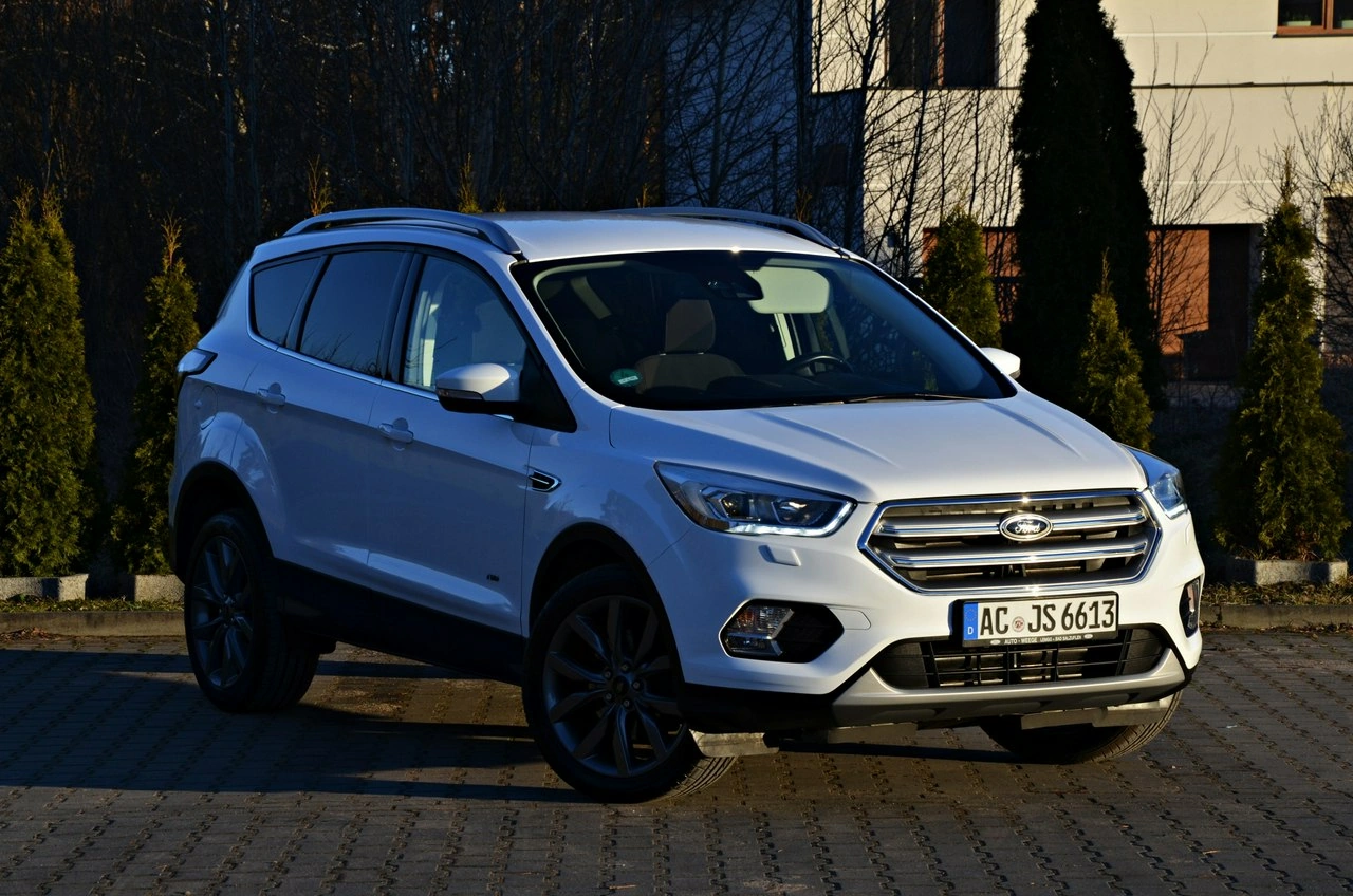 Ford Kuga - Główne zdjęcie