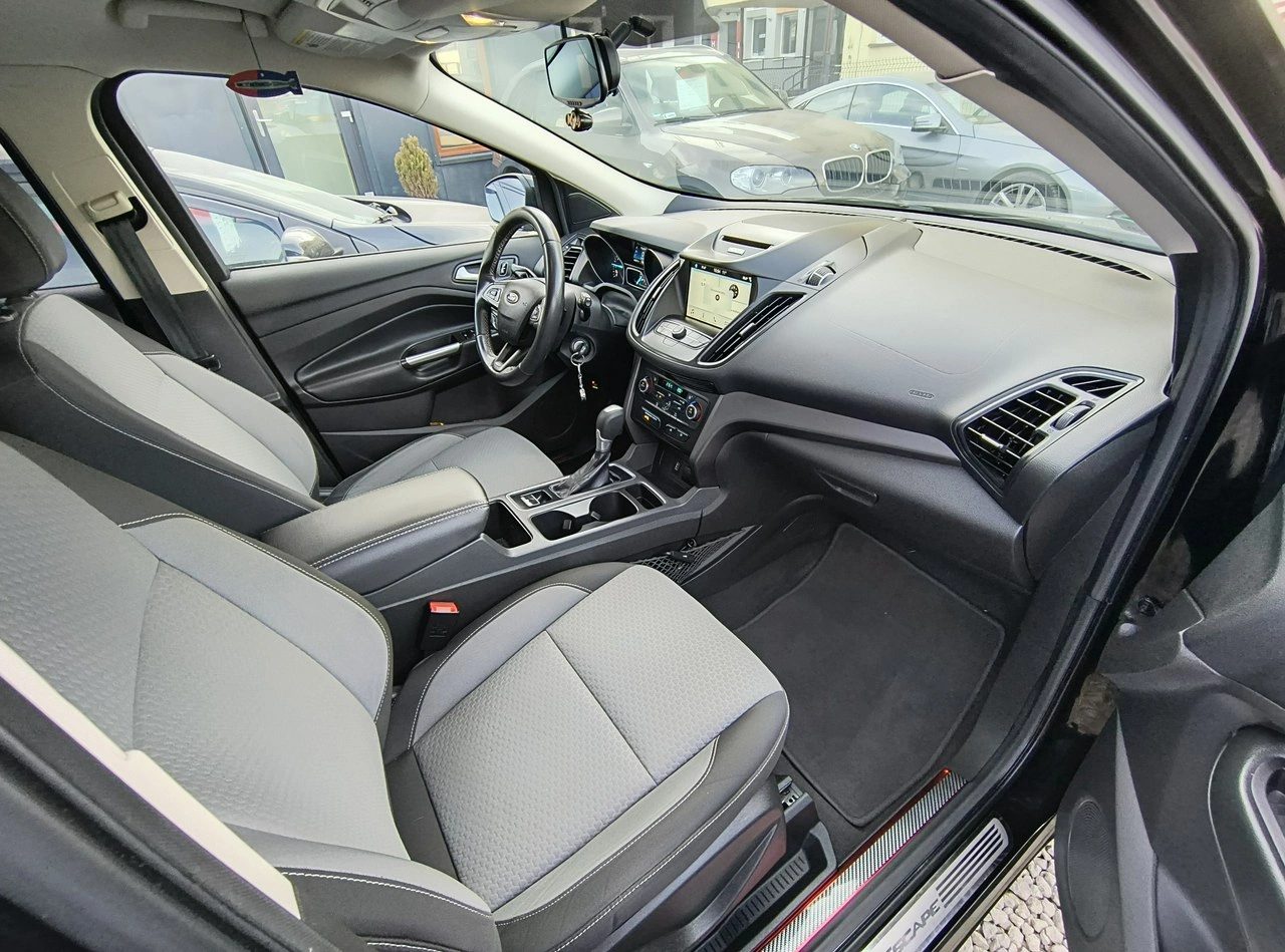 Ford Escape - Zdjęcie 20