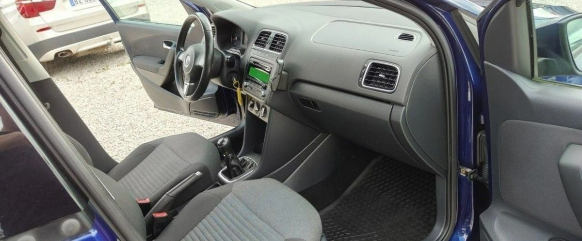 Volkswagen Polo - Zdjęcie 14