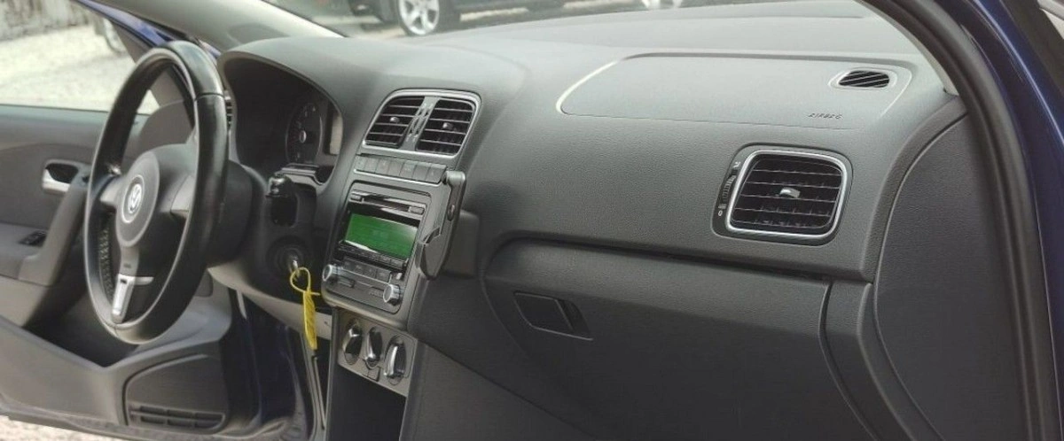 Volkswagen Polo - Zdjęcie 16