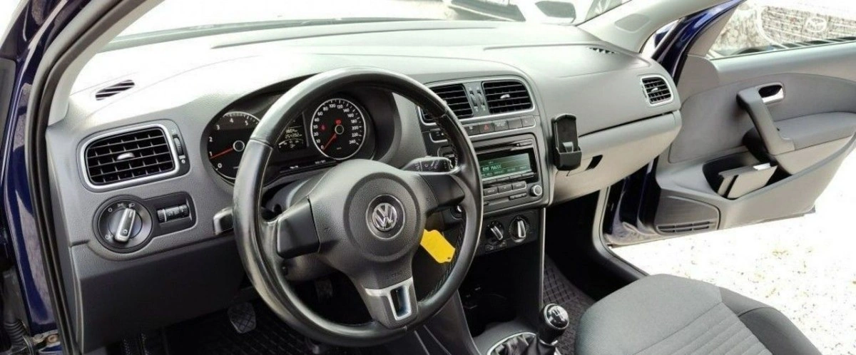 Volkswagen Polo - Zdjęcie 21