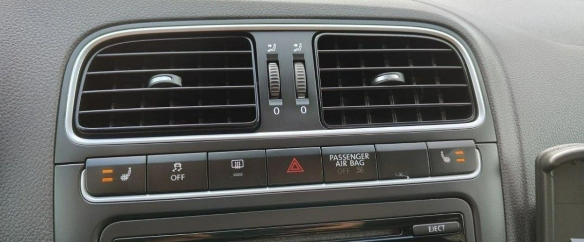 Volkswagen Polo - Zdjęcie 30