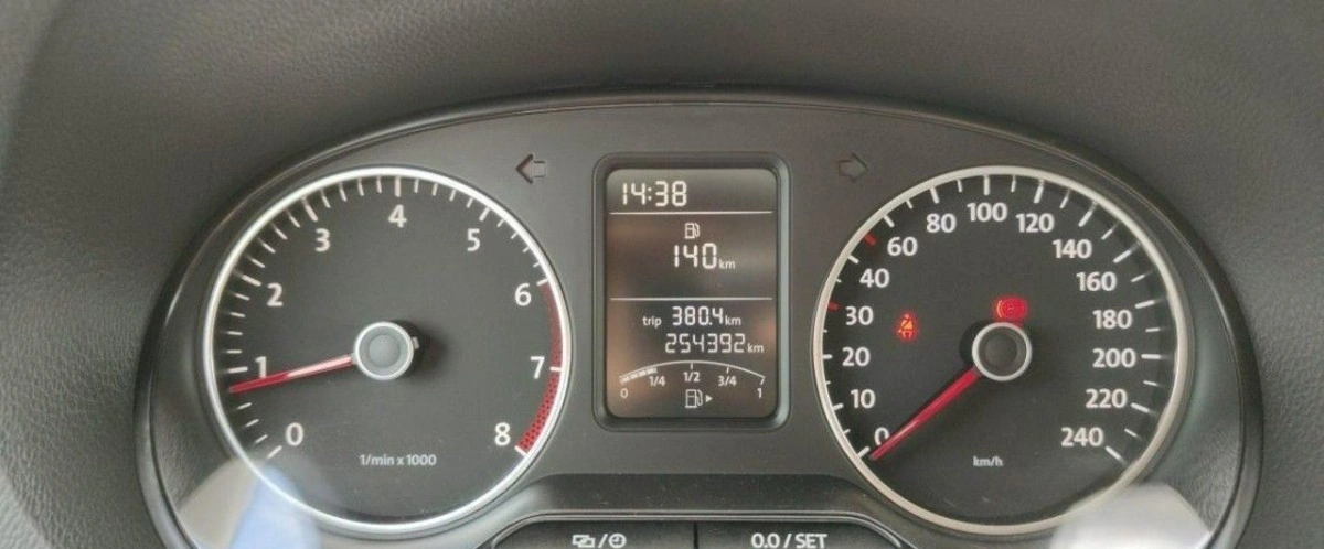 Volkswagen Polo - Zdjęcie 35