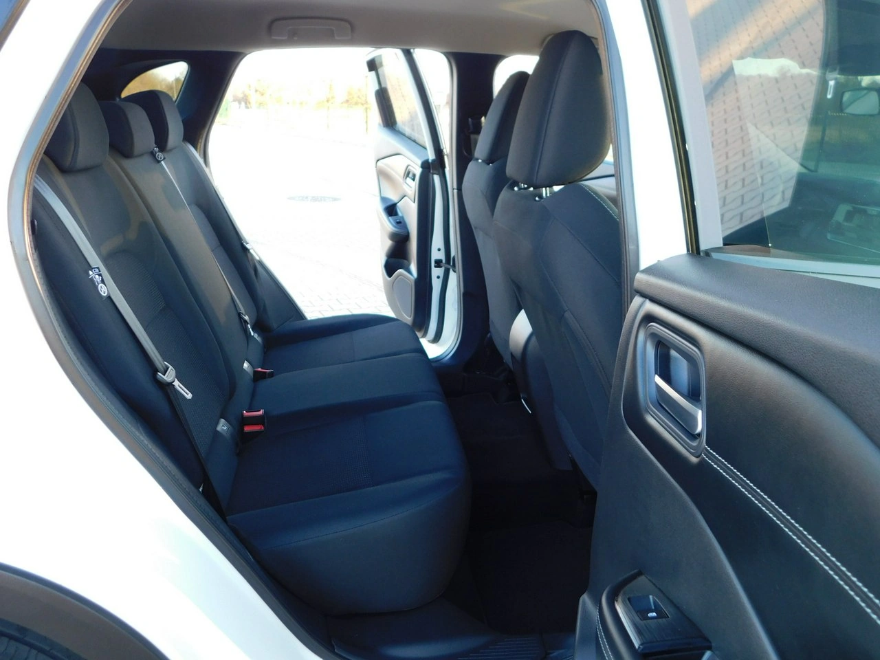 Nissan Qashqai - Zdjęcie 9