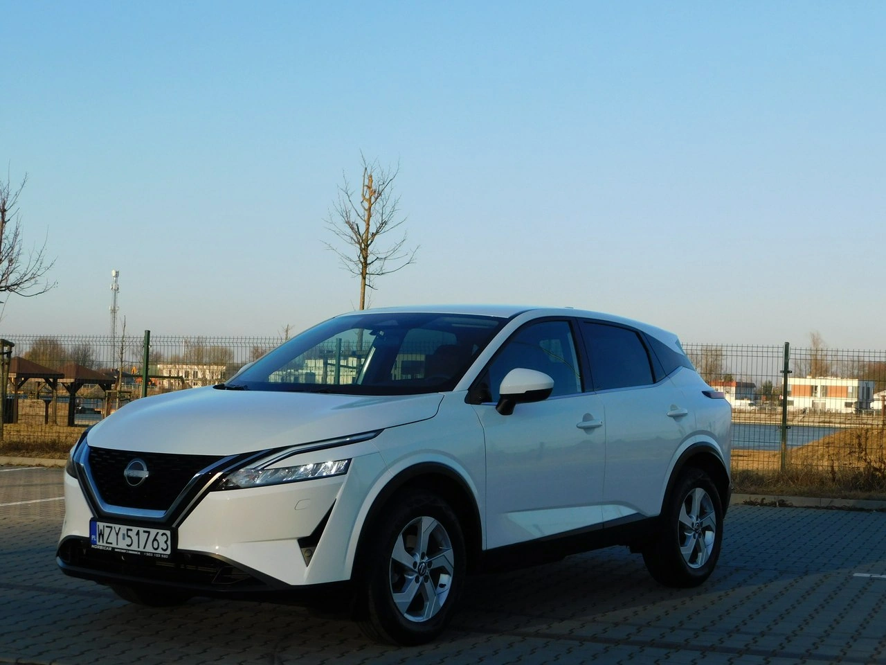 Nissan Qashqai - Zdjęcie 16