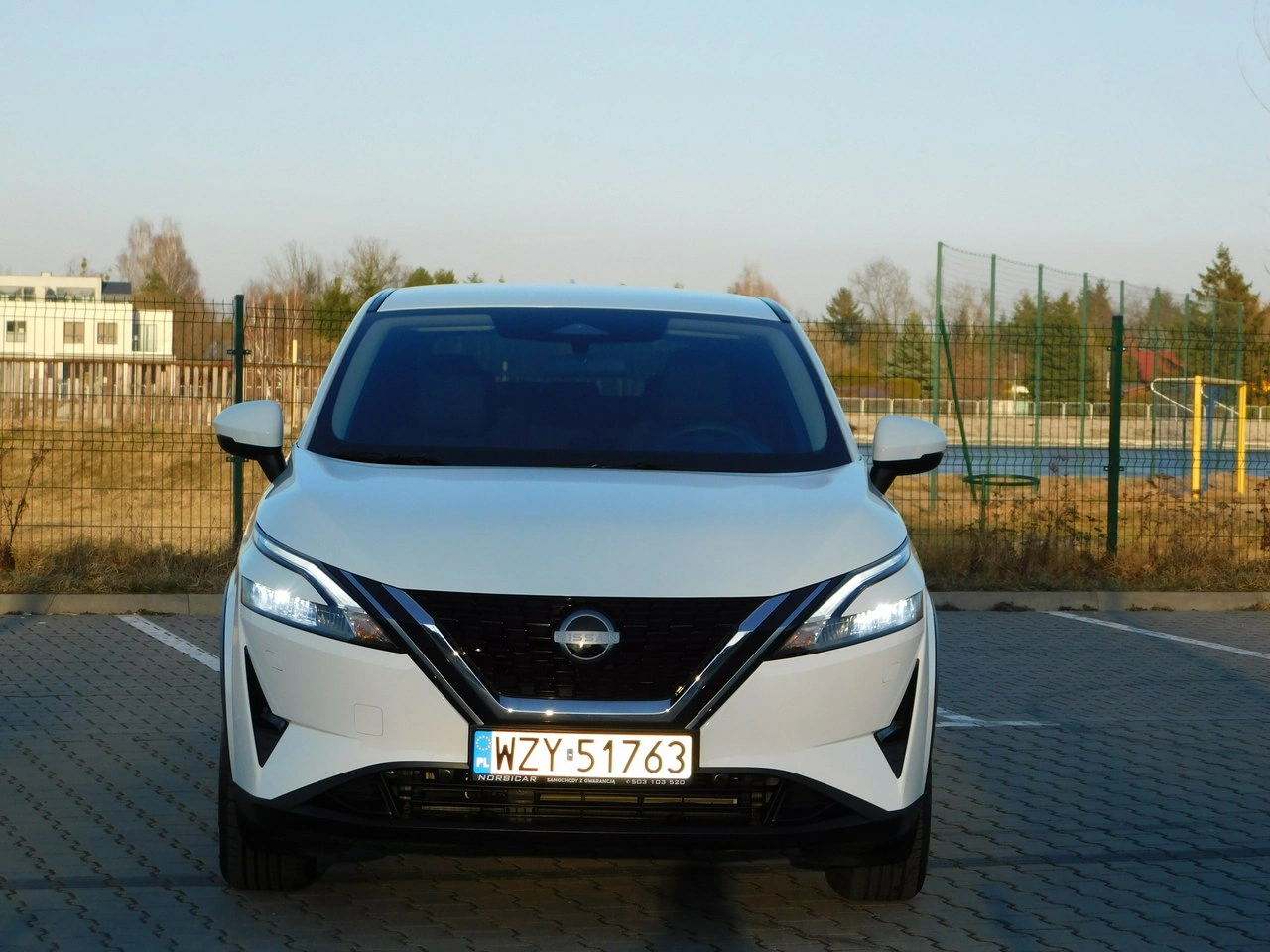 Nissan Qashqai - Zdjęcie 17