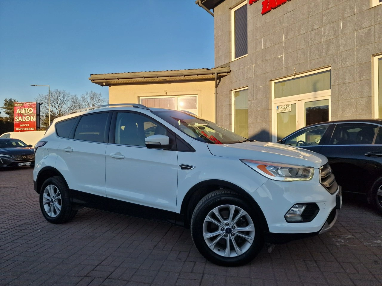 Ford Kuga - Zdjęcie 11