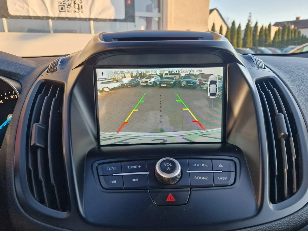 Ford Kuga - Zdjęcie 25