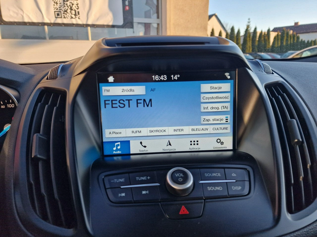 Ford Kuga - Zdjęcie 25