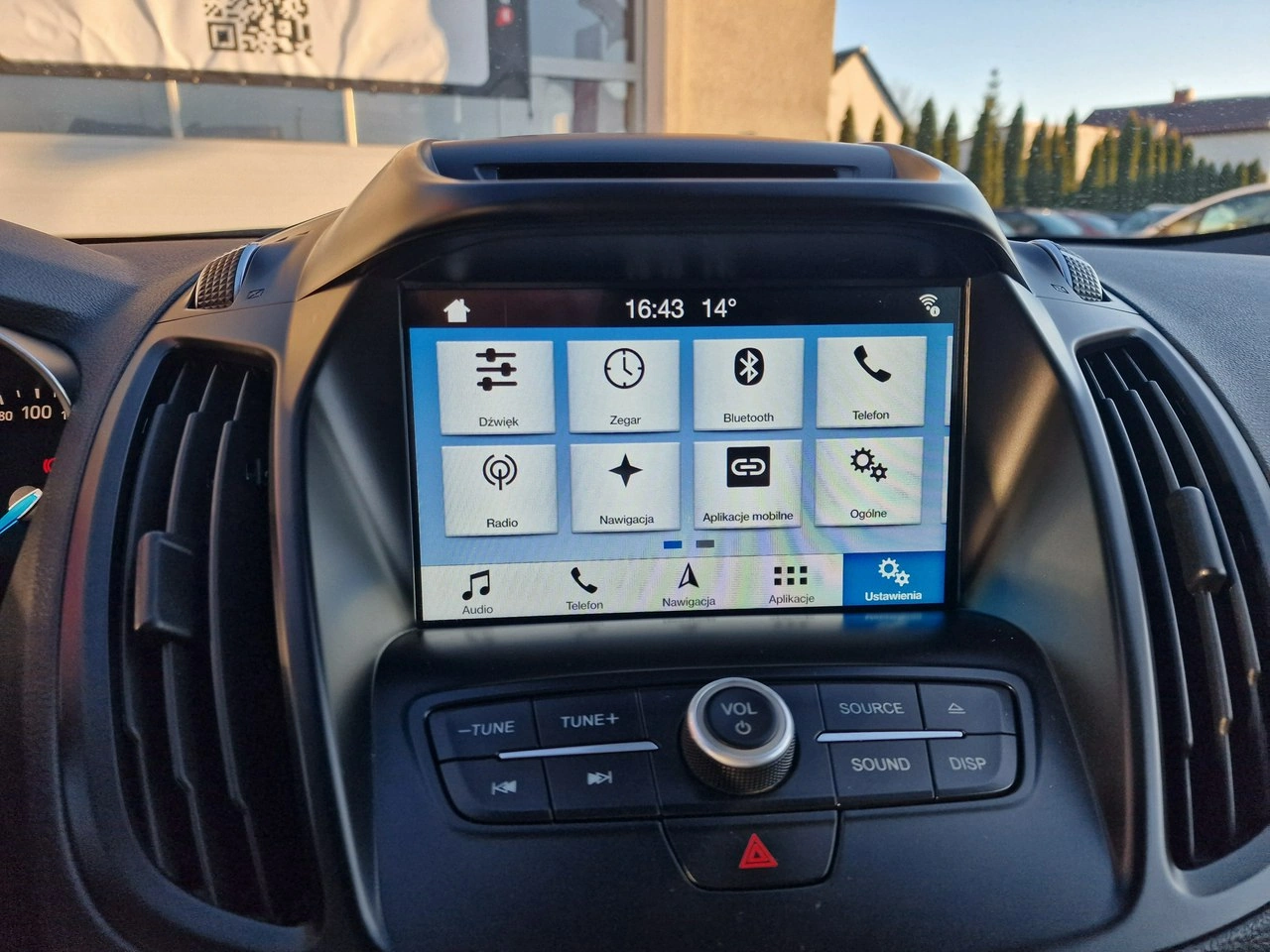 Ford Kuga - Zdjęcie 27