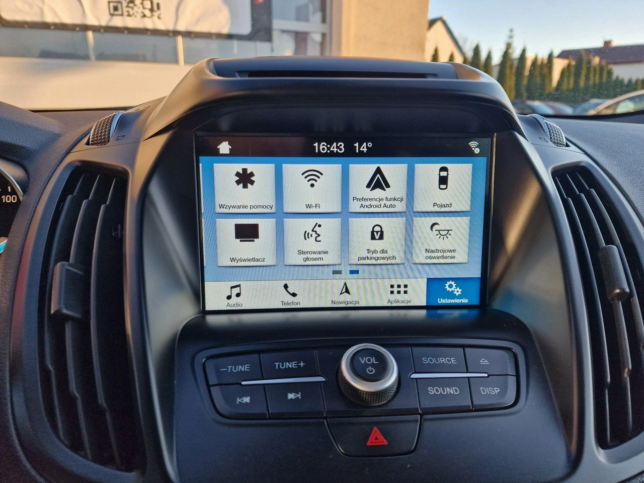 Ford Kuga - Zdjęcie 27