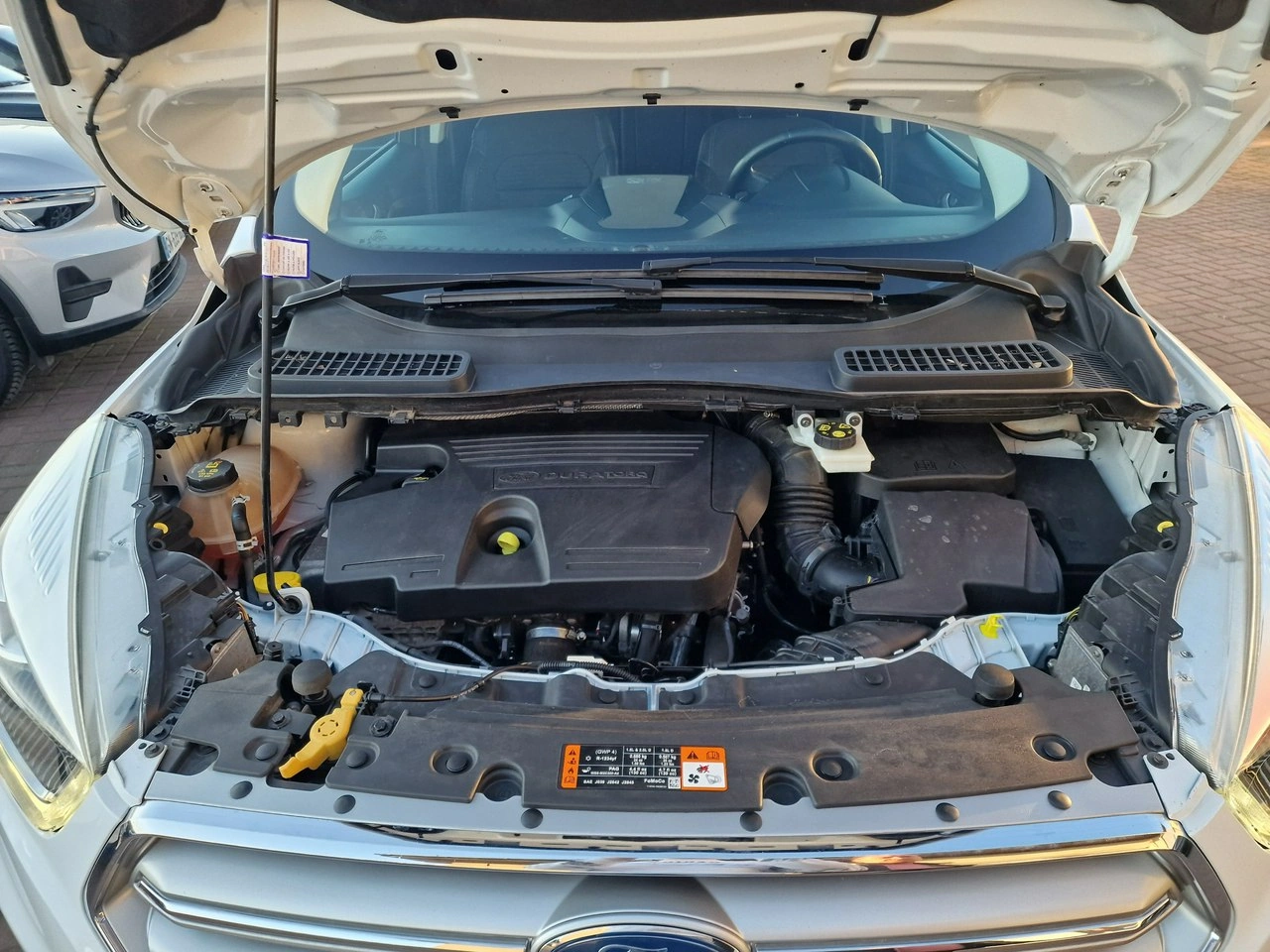 Ford Kuga - Zdjęcie 35