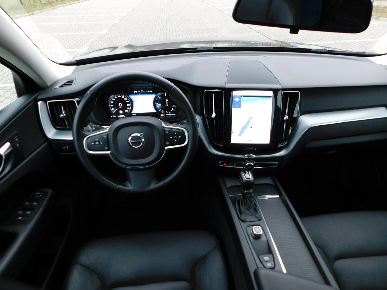 Volvo XC 60 - Zdjęcie 15