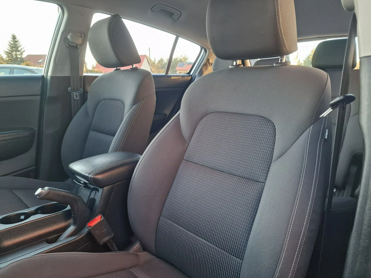 Kia Sportage - Zdjęcie 16