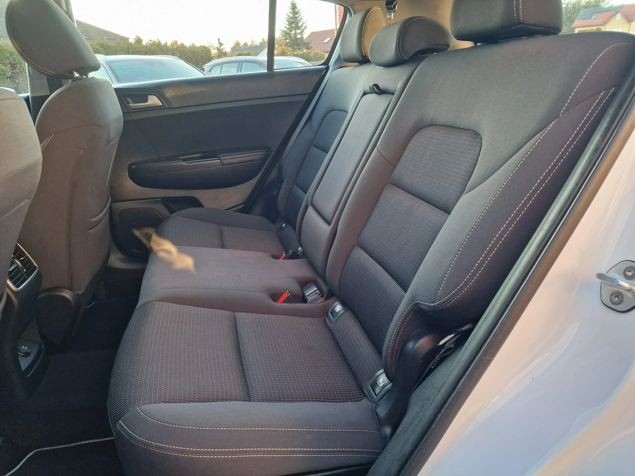 Kia Sportage - Zdjęcie 17