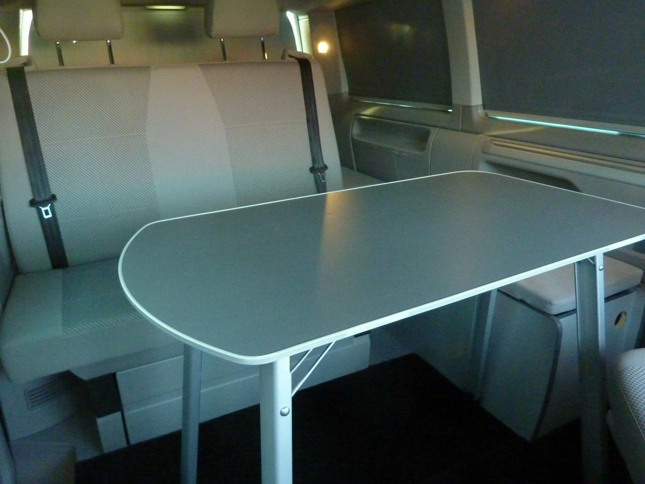 Volkswagen California - Zdjęcie 19