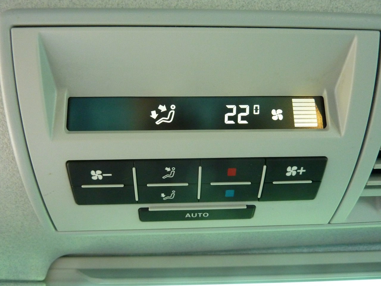 Volkswagen California - Zdjęcie 21