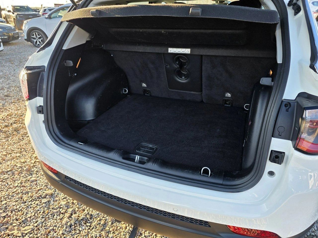 Jeep Compass - Zdjęcie 22