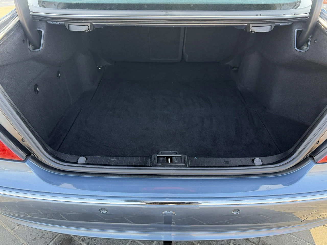 Mercedes E 200 - Zdjęcie 20