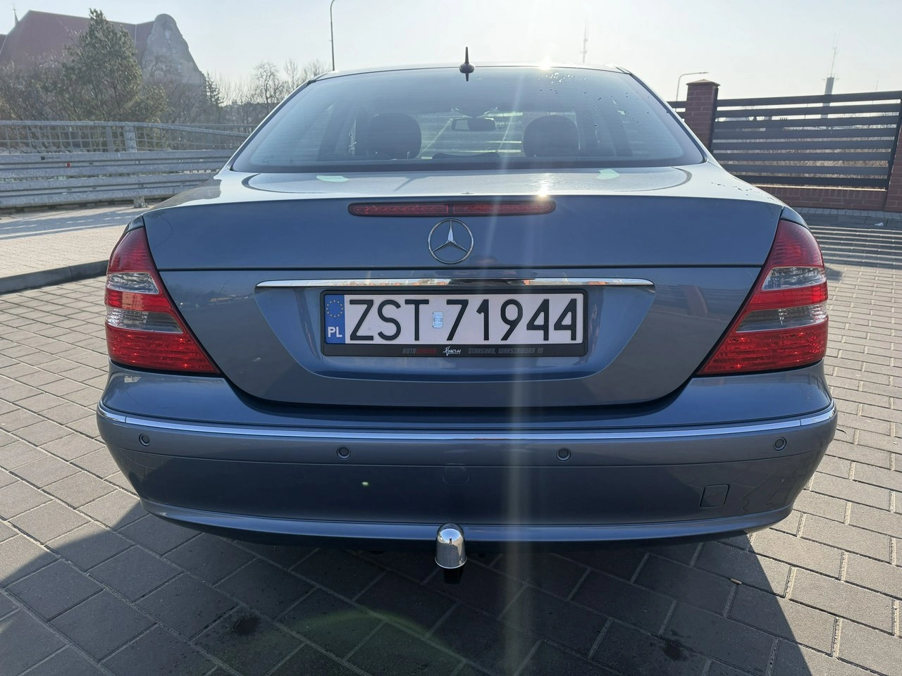 Mercedes E 200 - Zdjęcie 3