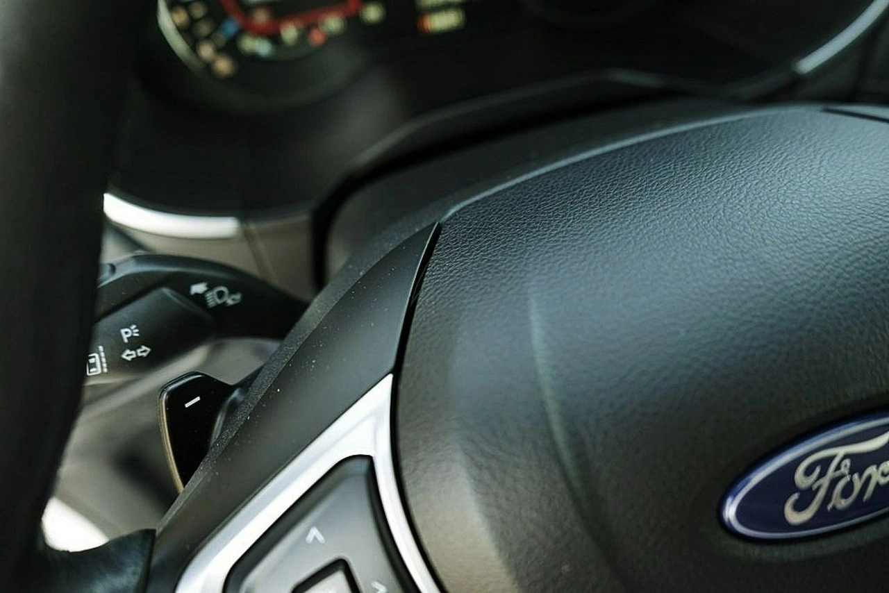 Ford S-Max - Zdjęcie 32