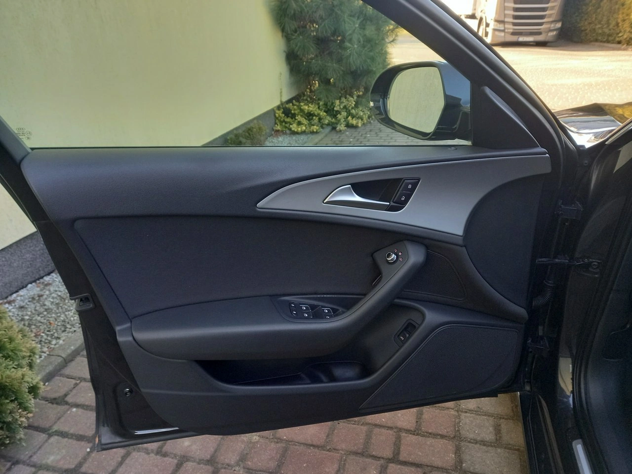 Audi A6 - Zdjęcie 27