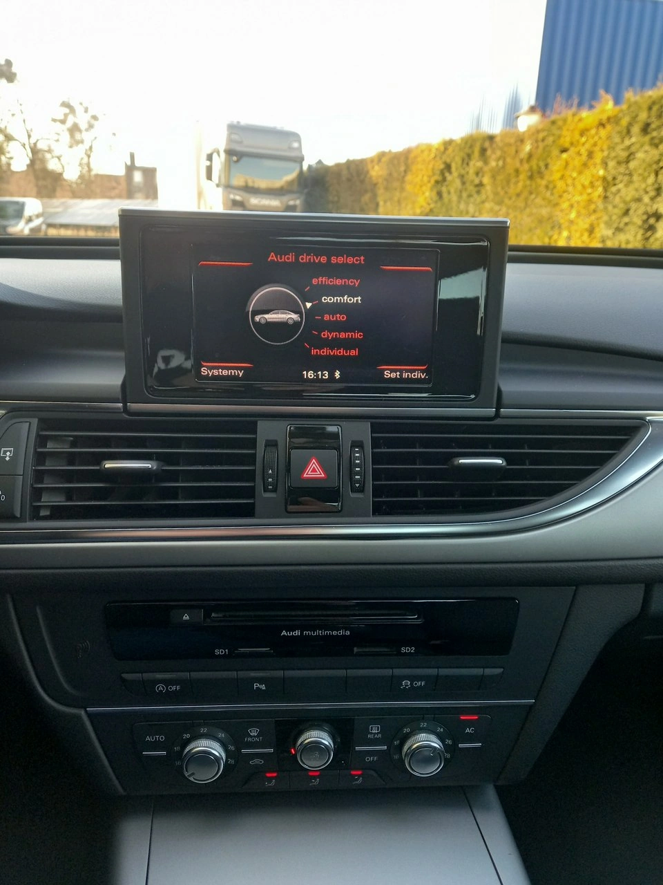 Audi A6 - Zdjęcie 31