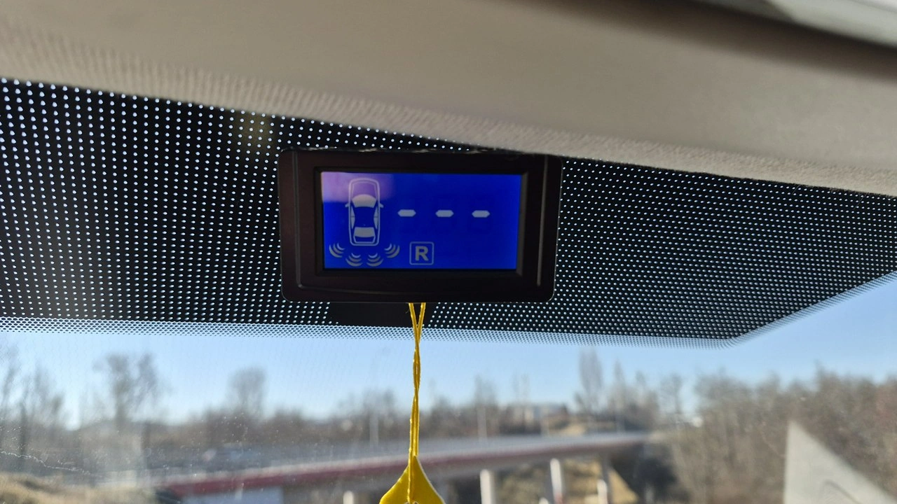 Ford Transit Courier - Zdjęcie 15