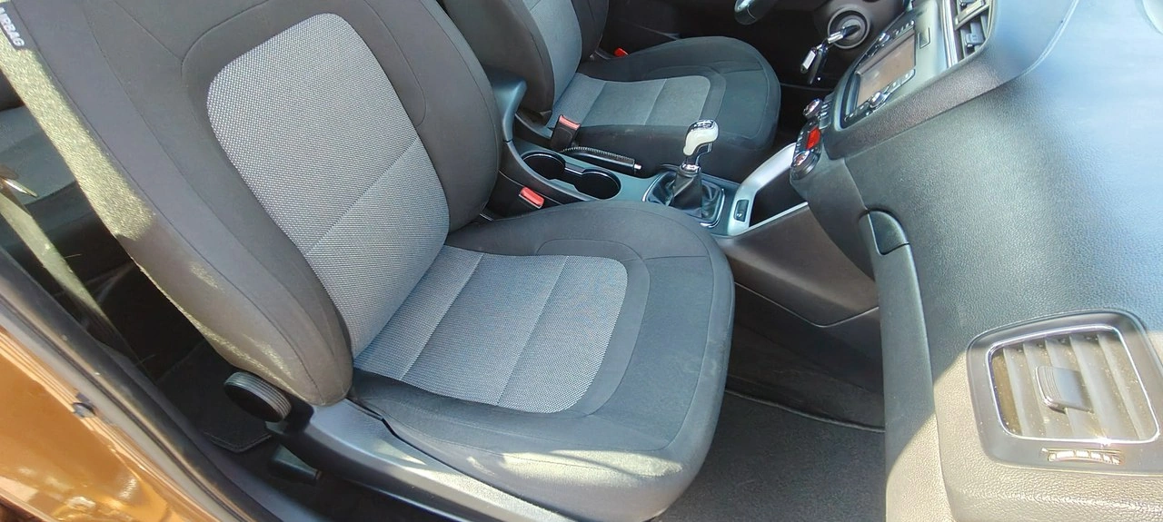 Kia Ceed - Zdjęcie 13