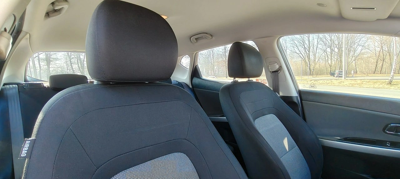 Kia Ceed - Zdjęcie 14