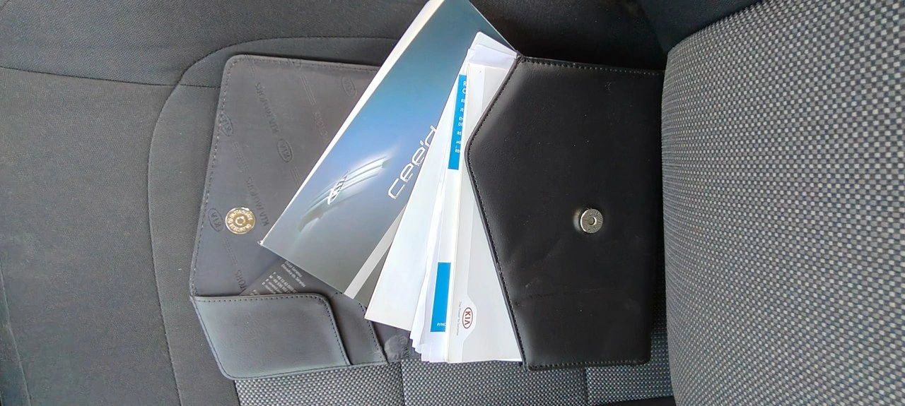 Kia Ceed - Zdjęcie 18