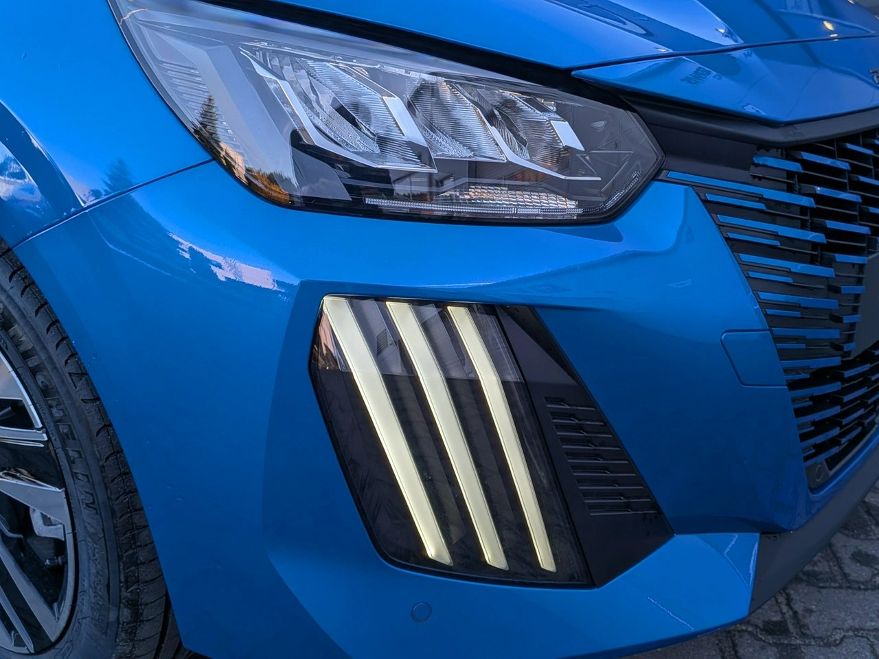 Peugeot 208 - Zdjęcie 5