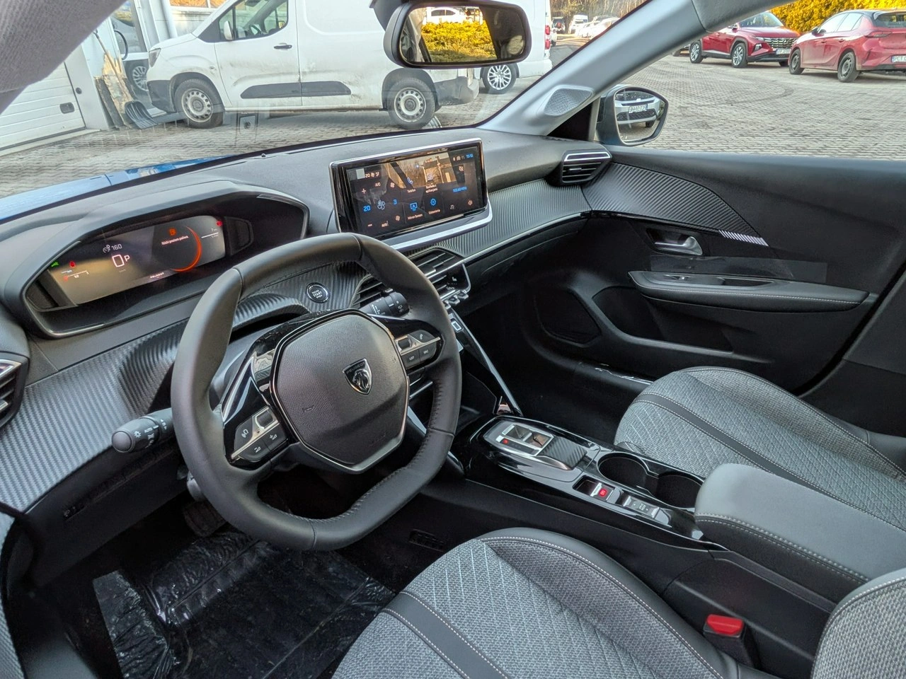 Peugeot 208 - Zdjęcie 6