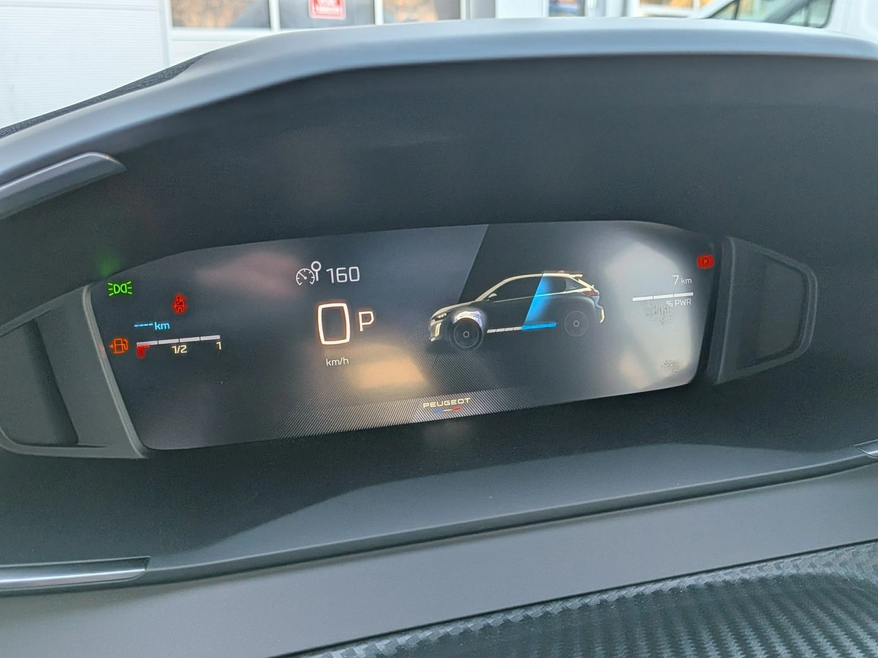 Peugeot 208 - Zdjęcie 8