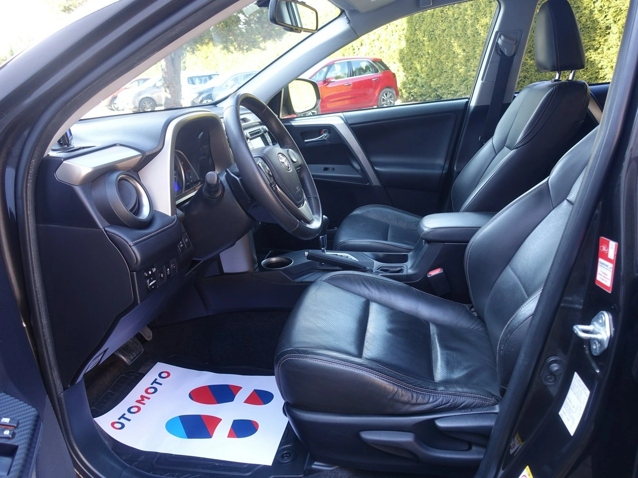 Toyota RAV-4 - Zdjęcie 9