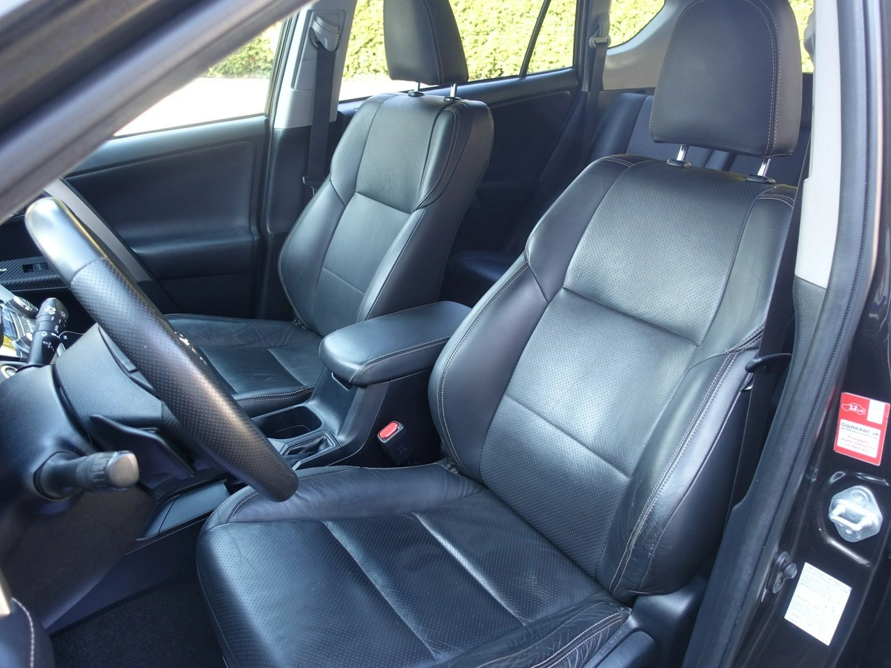 Toyota RAV-4 - Zdjęcie 10