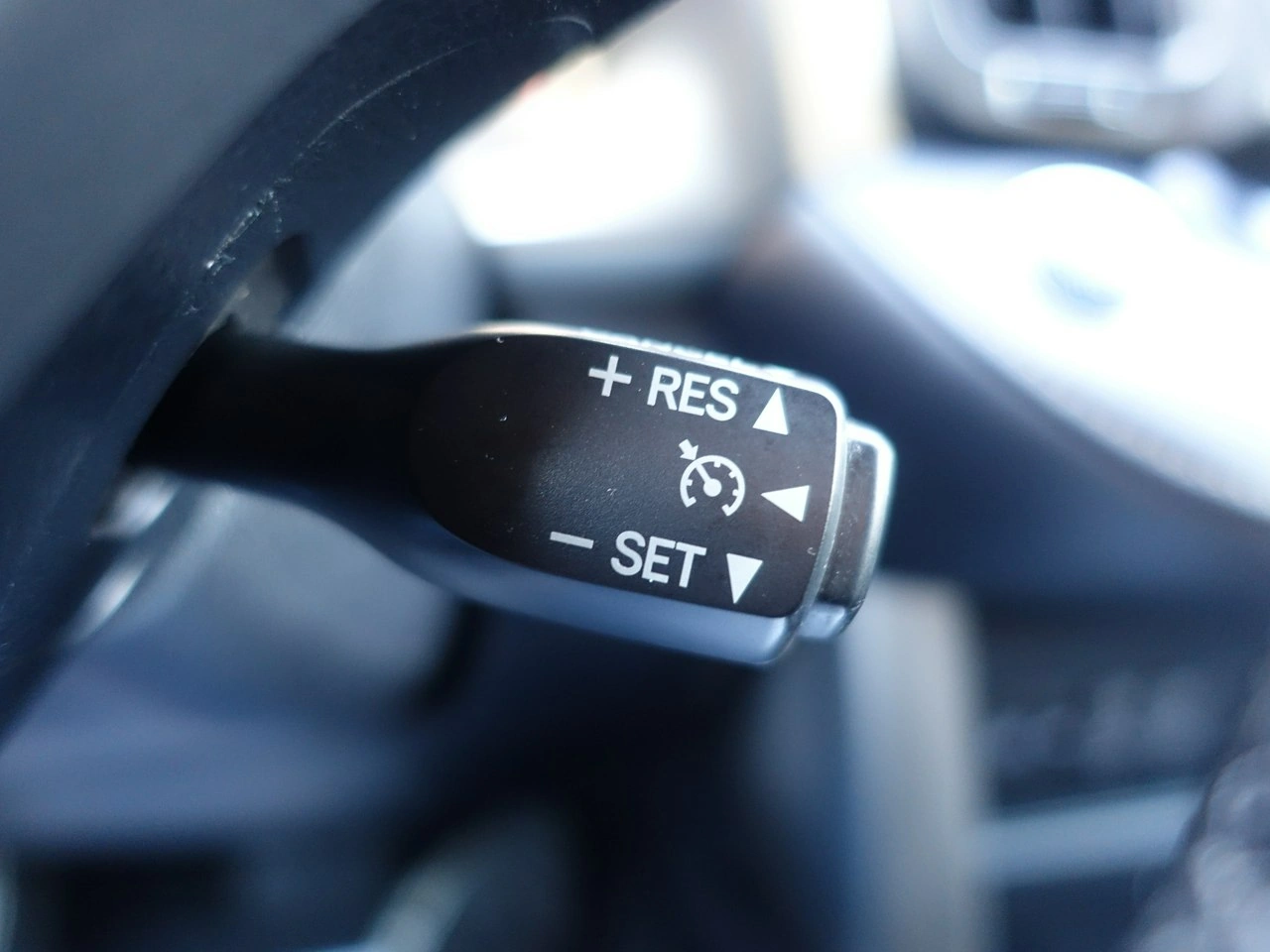 Toyota RAV-4 - Zdjęcie 20