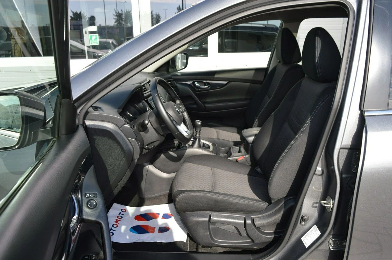 Nissan X-Trail - Zdjęcie 19