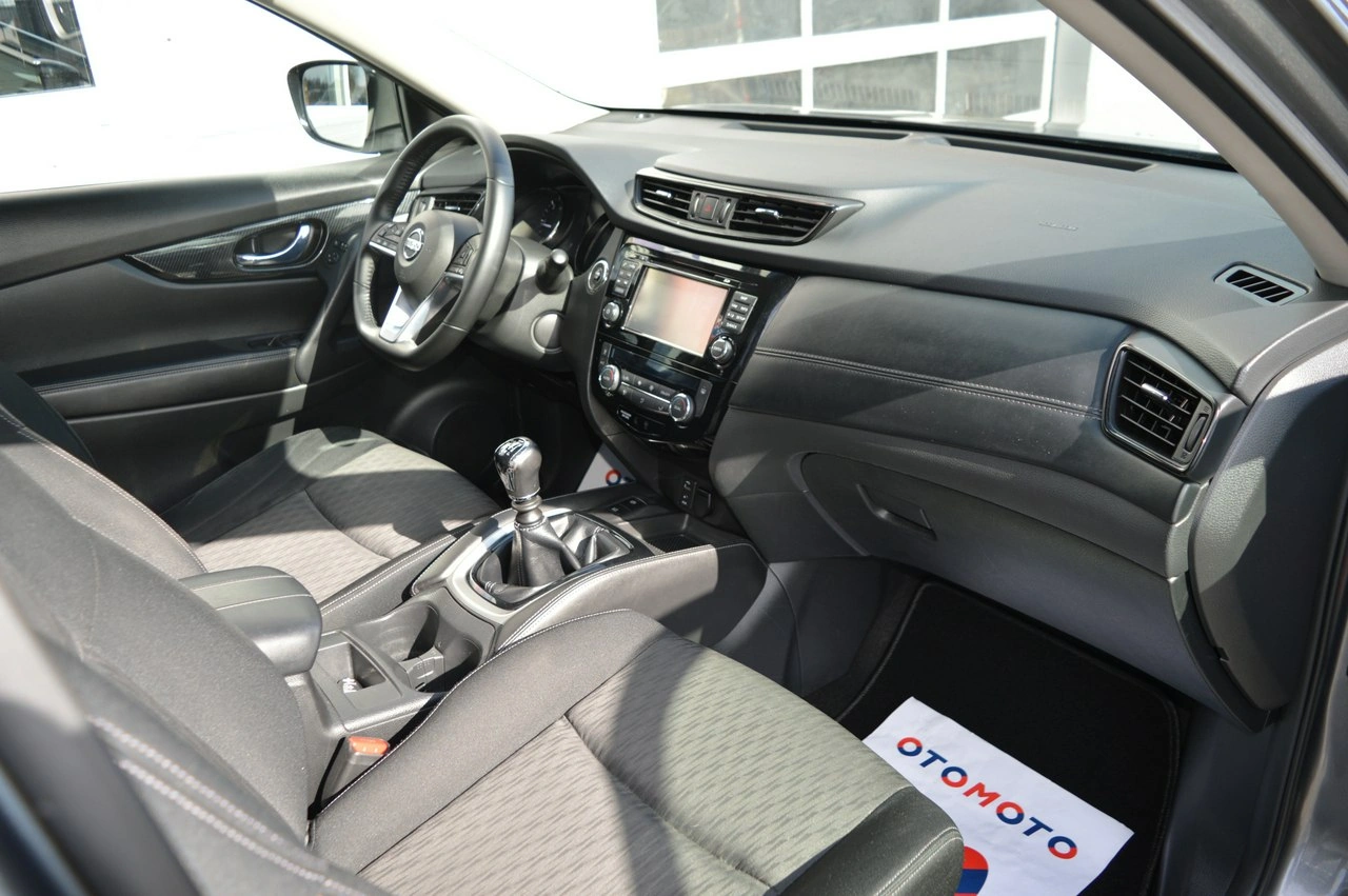 Nissan X-Trail - Zdjęcie 25