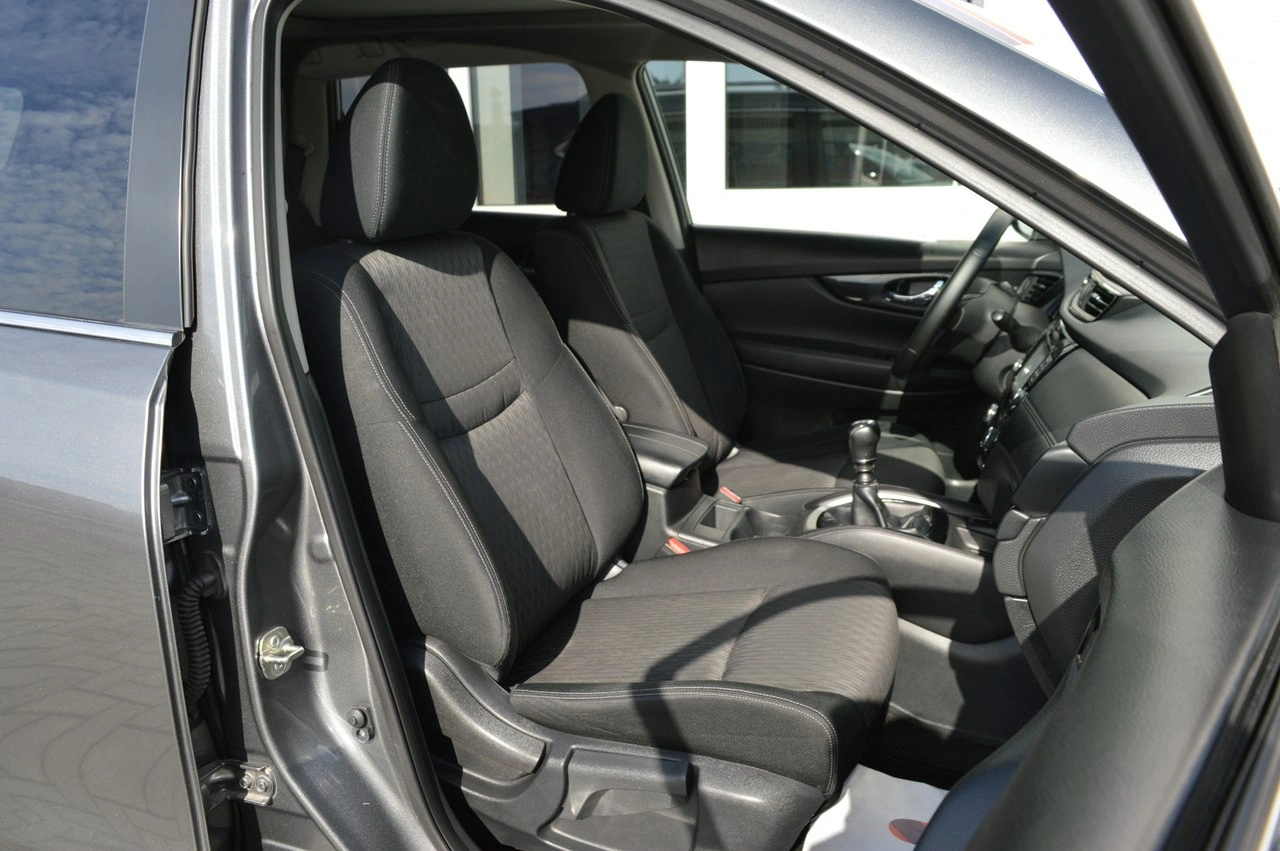 Nissan X-Trail - Zdjęcie 26