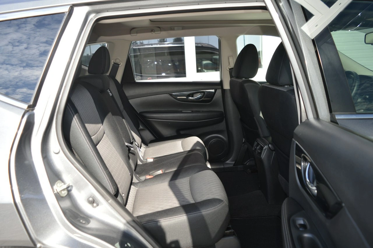 Nissan X-Trail - Zdjęcie 29