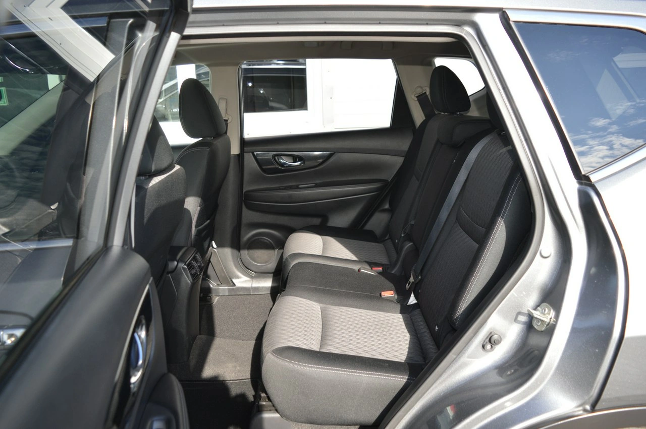 Nissan X-Trail - Zdjęcie 32