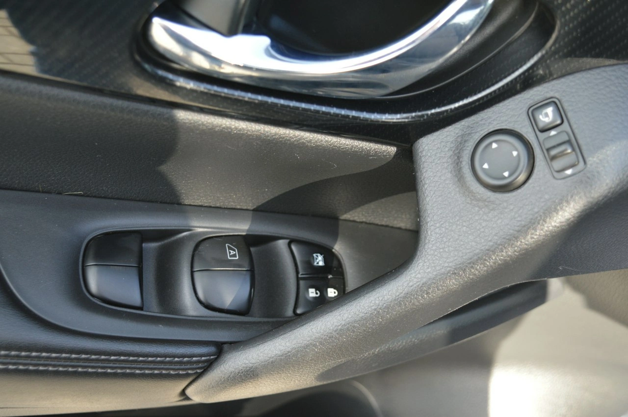 Nissan X-Trail - Zdjęcie 34