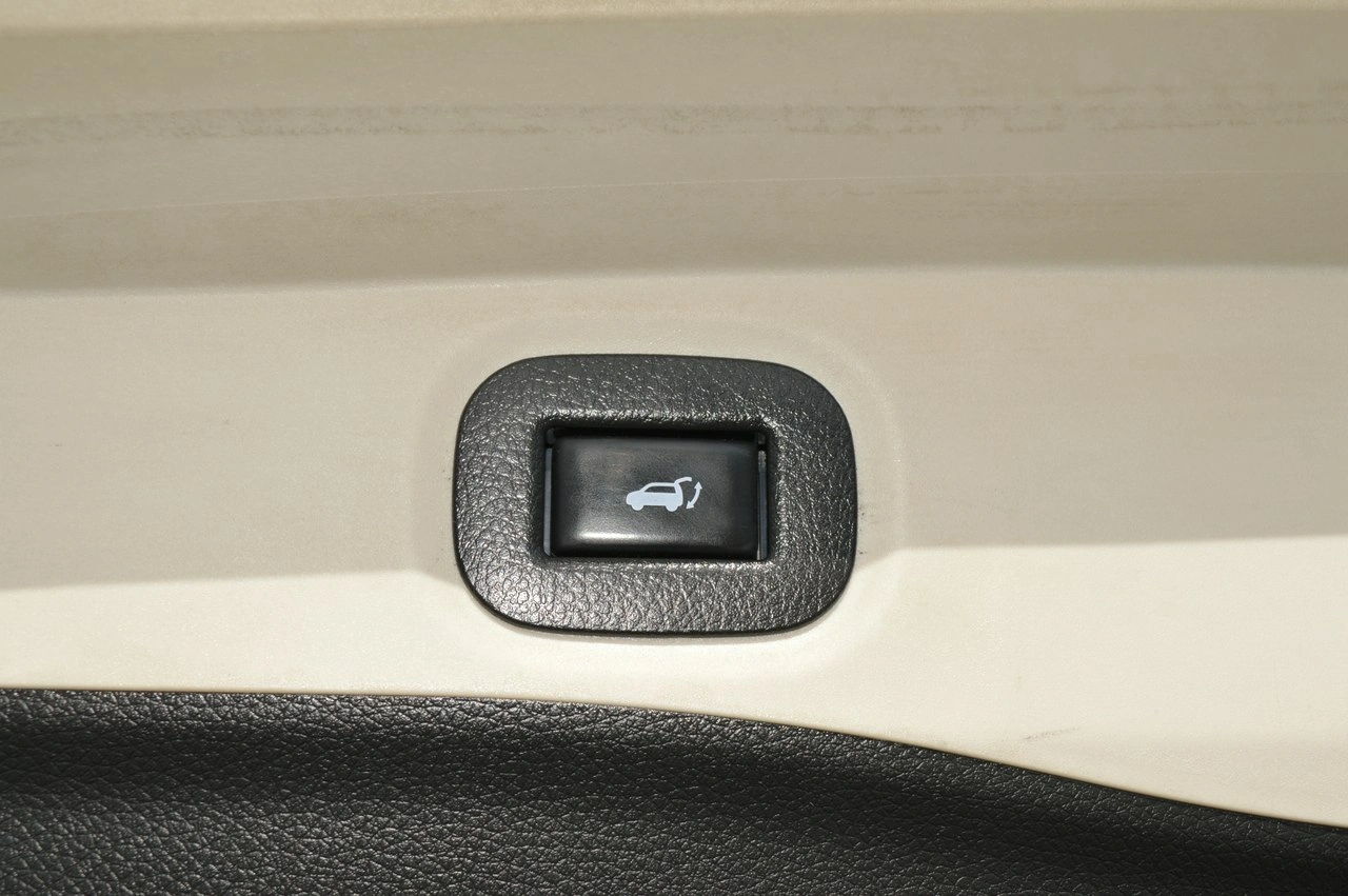 Nissan X-Trail - Zdjęcie 37