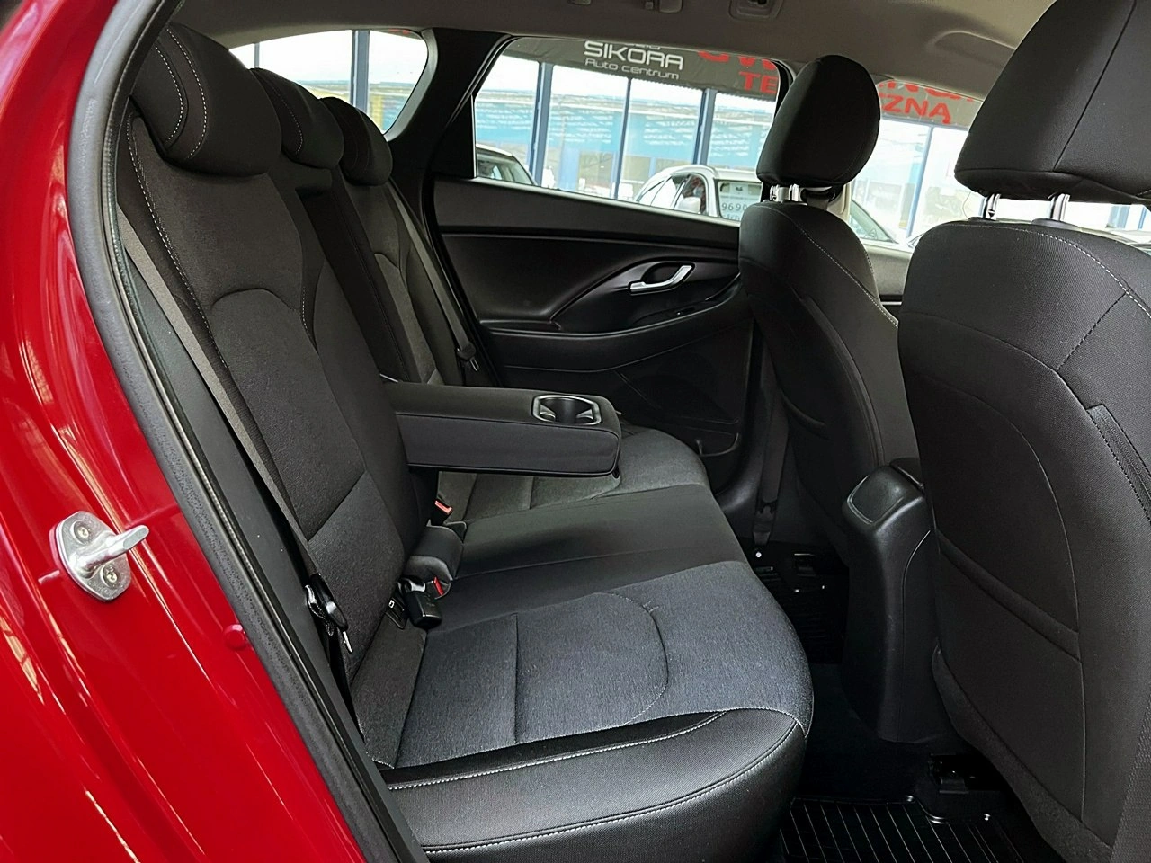 Hyundai i30 - Zdjęcie 11