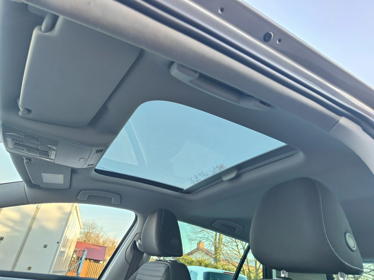 Volkswagen Golf - Zdjęcie 14